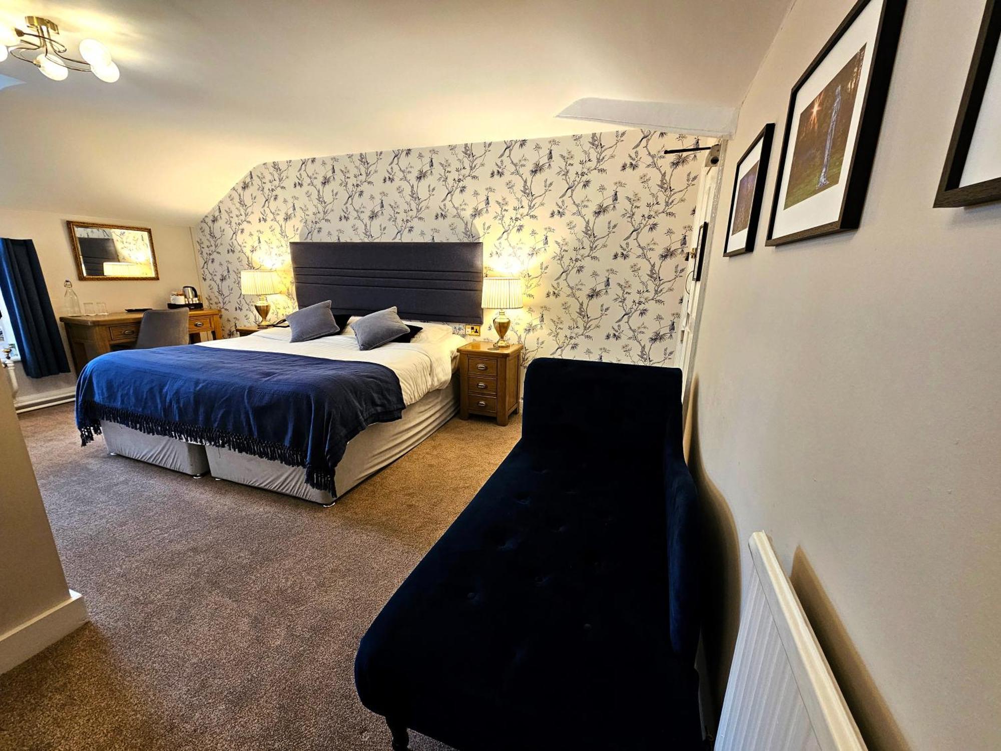 Отель The Upper House Stoke-on-Trent Экстерьер фото